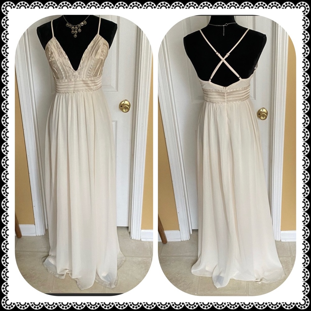 Stunning Eggshell Colored Lulu's Evening Gown - image 1